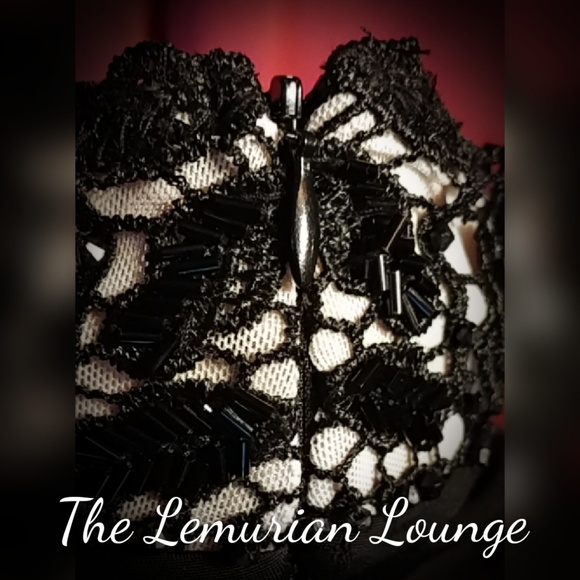 The Little Sexy Classy Black Dress by Arden B - Picture 4 of 8